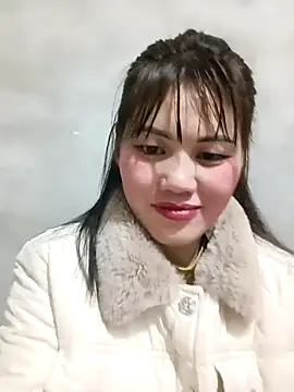 Snapshot of Anna_516 chatting on February 9, 12:53 pm Anna 516 online show from February 9, 12:53 pm