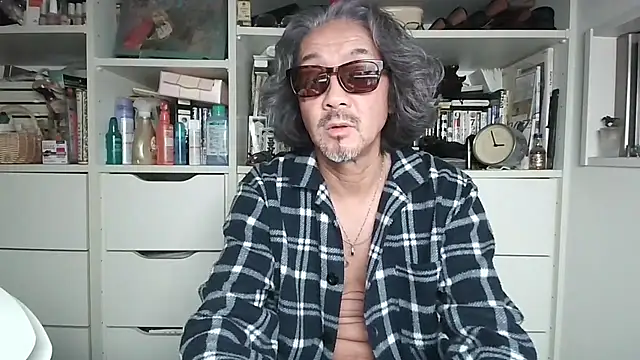 MtaS1 online show from March 26, 5:51 pm