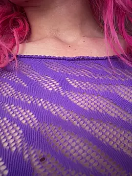 Maaddy LS online show from February 28, 6:42 pm