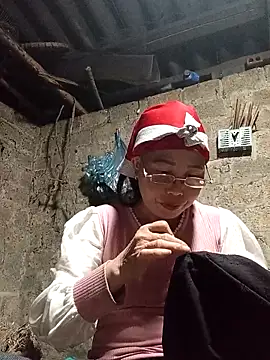 lena-cute online show from February 26, 12:37 pm