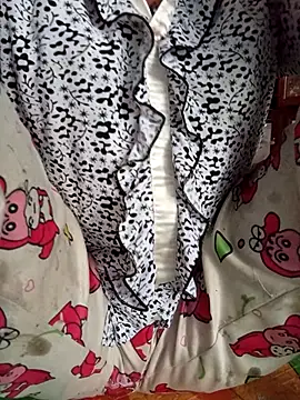 lena-cute online show from June 10, 2:12 am