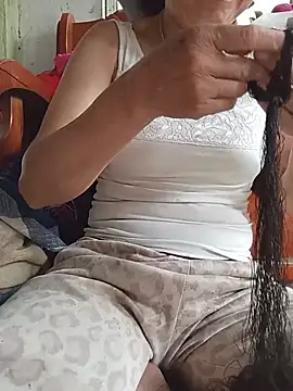 lena-cute online show from June 12, 2:21 am