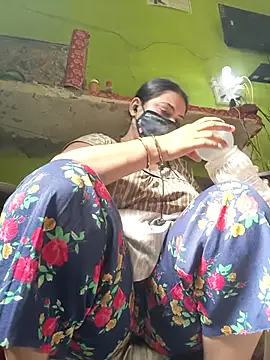 06Rozi online show from April 12, 3:22 am