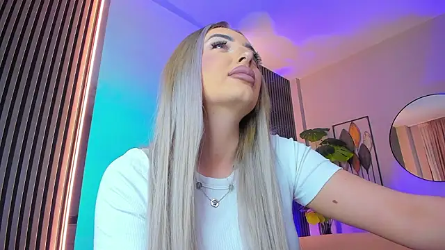 MissObsidian online show from March 7, 9:23 pm