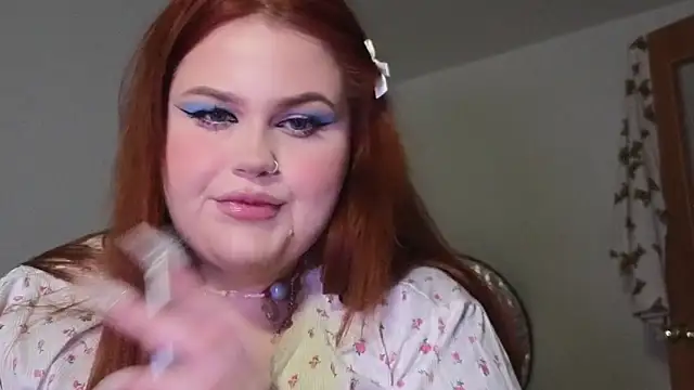 Snapshot of Gloria_Thomas chatting on February 24, 12:14 pm Gloria Thomas online show from February 24, 12:14 pm