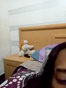 loveofpetitegirls34 online show from February 10, 10:14 pm