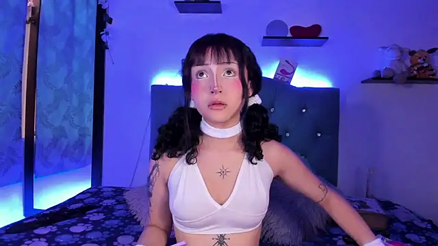 Gemma honey online show from April 7, 1:11 pm