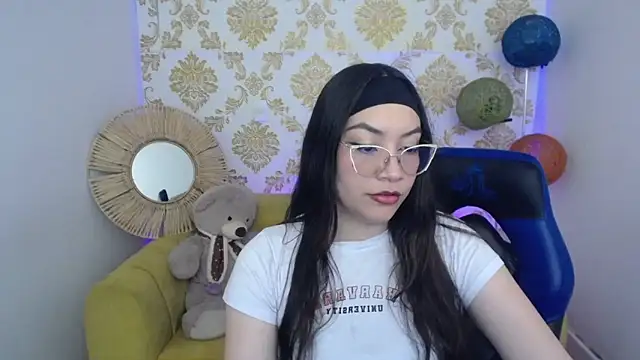 Snapshot of ALISS_M_ chatting on February 11, 7:41 pm ALISS M online show from February 11, 7:41 pm