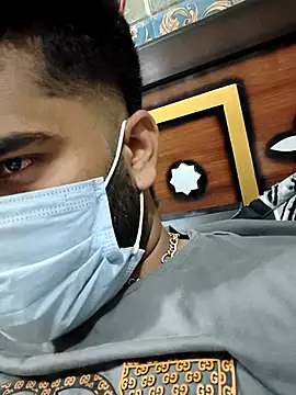 MrCurioX online show from April 16, 3:02 pm