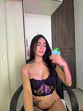 Juanitaa04 online show from February 25, 4:27 pm