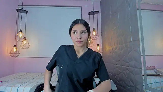 Snapshot of Magic_zahara chatting on June 10, 4:01 am Magic zahara online show from June 10, 4:01 am