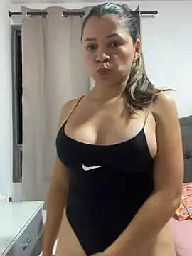 ANDREA04  online show from February 18, 3:13 am