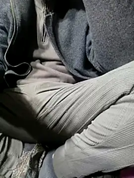 Aww21 online show from February 16, 7:54 pm