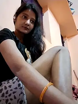 Ayesharani1 online show from March 14, 3:50 pm