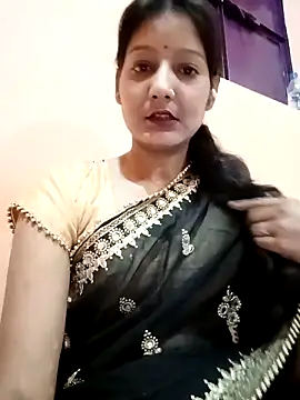 Ayesharani1 online show from April 4, 4:26 pm