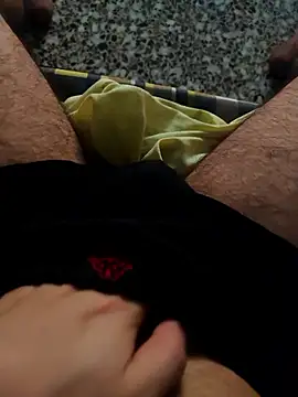 Snapshot of Tettoman28_ chatting on February 3, 10:59 pm Tettoman28 online show from February 3, 10:59 pm