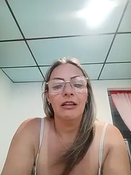 Snapshot of MONITA_SEXXX chatting on February 12, 12:38 am MONITA SEXXX online show from February 12, 12:38 am