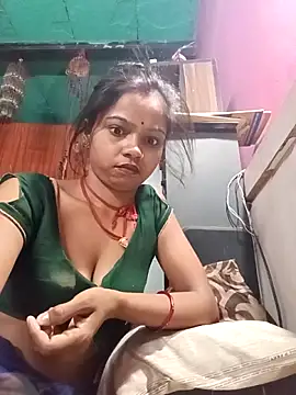 Snapshot of Cut_ikina chatting on June 12, 10:19 pm Cut ikina online show from June 12, 10:19 pm