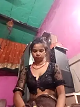 Snapshot of Cut_ikina chatting on July 3, 10:49 pm Cut ikina online show from July 3, 10:49 pm
