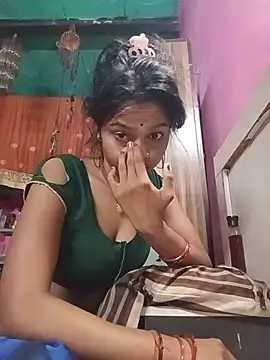 Snapshot of Cut_ikina chatting on July 26, 10:27 pm Cut ikina online show from July 26, 10:27 pm