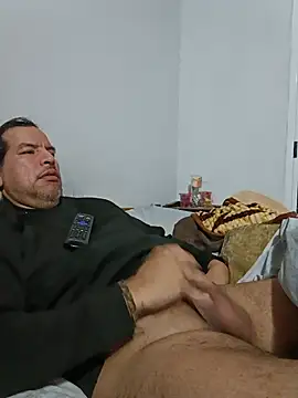 gordorichard online show from July 29, 3:15 am