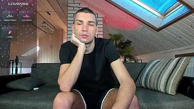 Snapshot of ScallyMisha chatting on February 26, 10:36 am ScallyMisha online show from February 26, 10:36 am