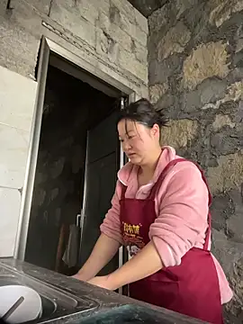 srr7788 online show from April 11, 3:11 am