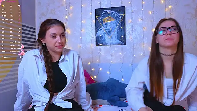 Snapshot of MelanieTwice chatting on February 28, 11:11 am MelanieTwice online show from February 28, 11:11 am