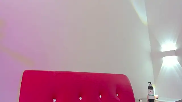 AllanaRosee online show from May 31, 6:20 pm