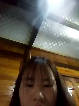 Yui-Ch1682 online show from February 13, 11:50 am