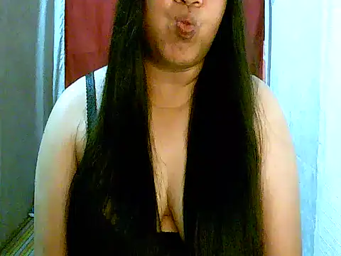 strip berry online show from February 14, 12:35 pm