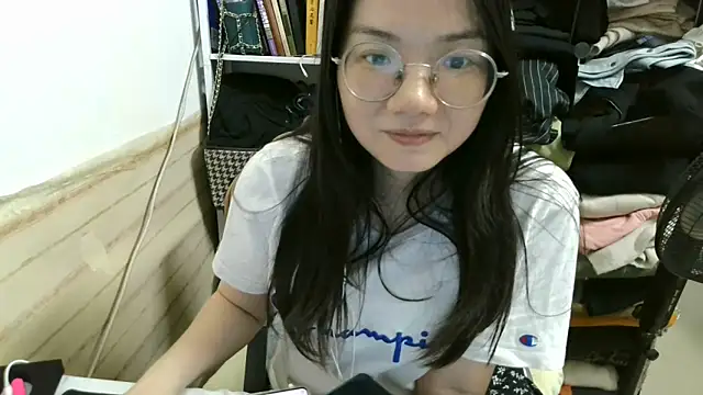 xiaoxiaowan11 online show from April 7, 12:05 pm