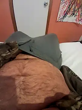 Snapshot of bojo69 chatting on February 23, 6:49 pm bojo69 online show from February 23, 6:49 pm