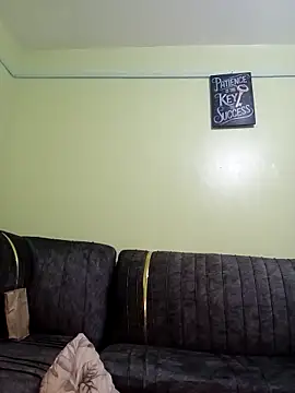 Pelloz online show from February 19, 9:00 pm