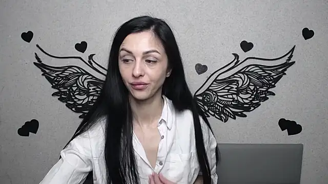 EvaClarkk online show from May 11, 5:35 am