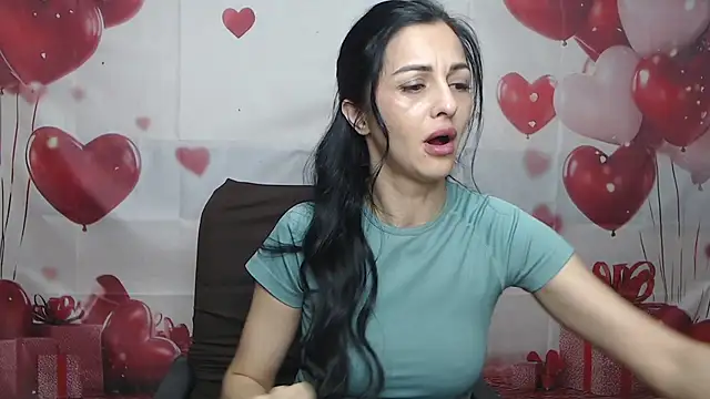 EvaClarkk online show from May 27, 5:15 am
