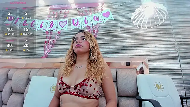 rossy roose online show from February 13, 7:21 pm