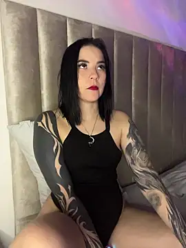 Snapshot of lolibahia chatting on February 8, 4:43 pm lolibahia online show from February 8, 4:43 pm