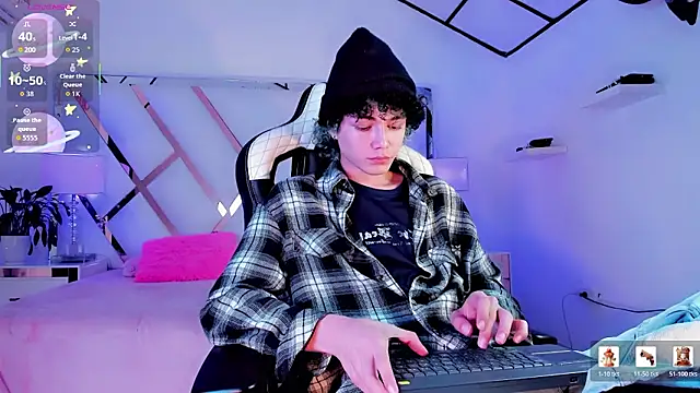 thanier 18 online show from March 15, 8:04 pm