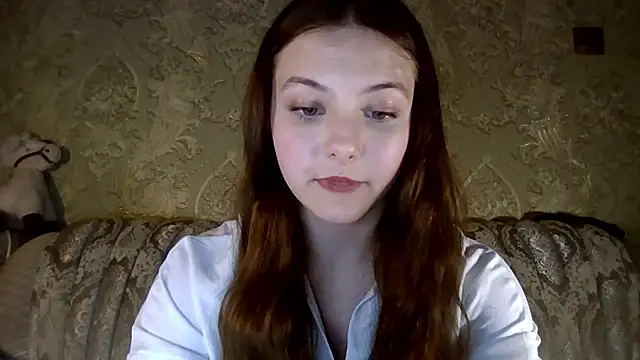 Snapshot of YuniNeko chatting on February 10, 3:27 pm YuniNeko online show from February 10, 3:27 pm