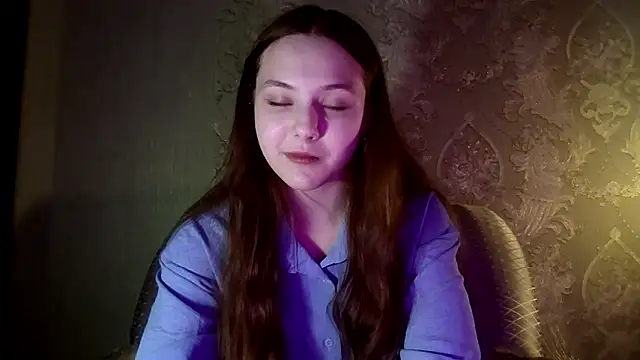 Snapshot of YuniNeko chatting on February 24, 3:21 pm YuniNeko online show from February 24, 3:21 pm