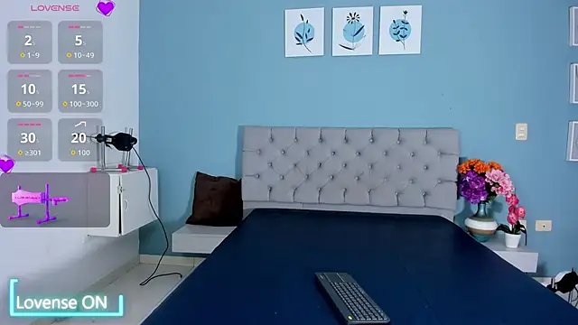 Valentina Rujano online show from March 25, 2:39 am