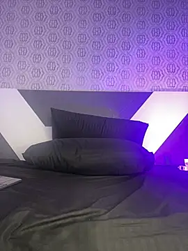 Mia rivers   online show from March 28, 7:46 pm