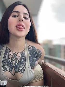 Im Anto online show from May 27, 9:12 pm