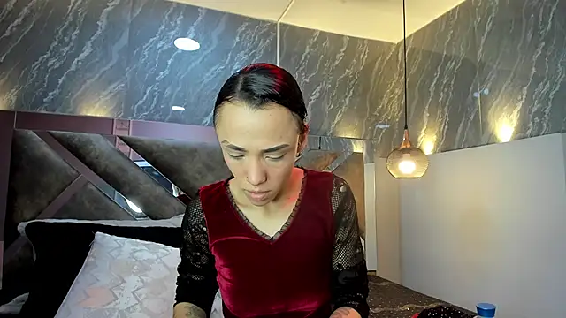 Snapshot of CharlotteKravizz chatting on February 15, 6:59 pm CharlotteKravizz online show from February 15, 6:59 pm