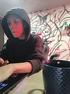 Snapshot of CharlotteKravizz chatting on February 18, 9:44 pm CharlotteKravizz online show from February 18, 9:44 pm