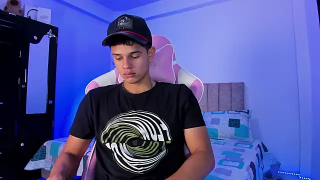 Adrian Prime  online show from March 14, 6:35 pm