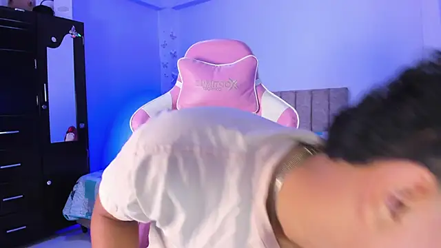 Adrian Prime  online show from March 23, 7:07 pm