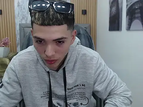 Snapshot of Asher_costa chatting on February 12, 6:14 pm Asher costa online show from February 12, 6:14 pm