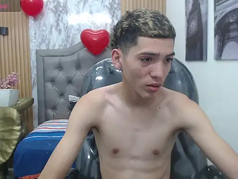 Snapshot of Asher_costa chatting on February 19, 6:26 pm Asher costa online show from February 19, 6:26 pm